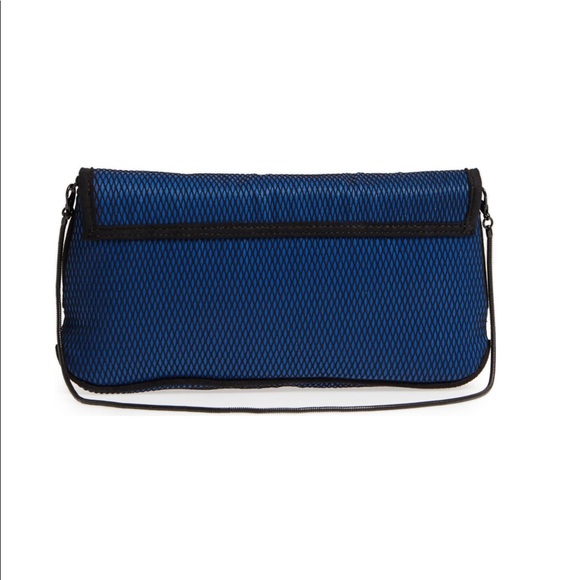 Steve Madden Mesh Clutch Purse with Shoulder Chain 👛 - Picture 4 of 7